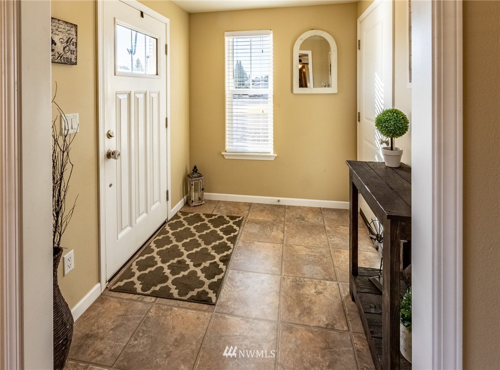 404 Cascade Way Lynden, WA 98264 - Photo 2 of 25 Gallery Image 2