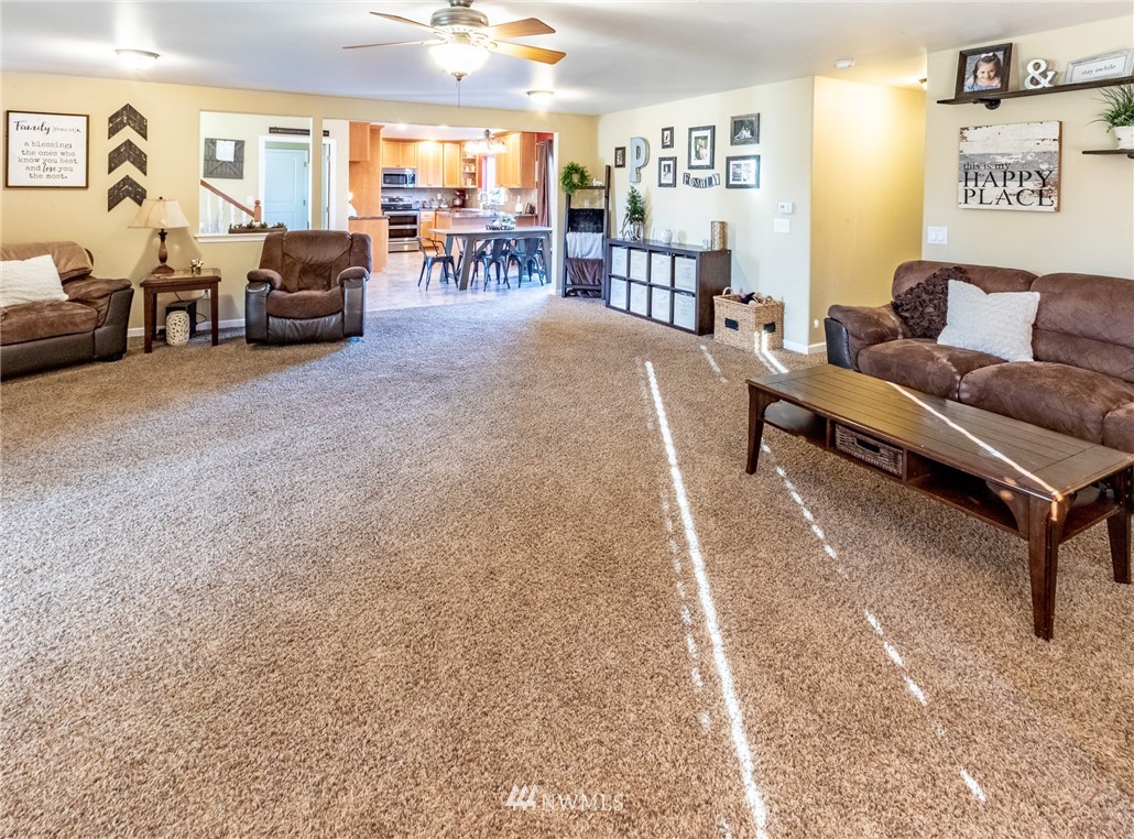 404 Cascade Way Lynden, WA 98264 - Photo 5 of 25 Gallery Image 5