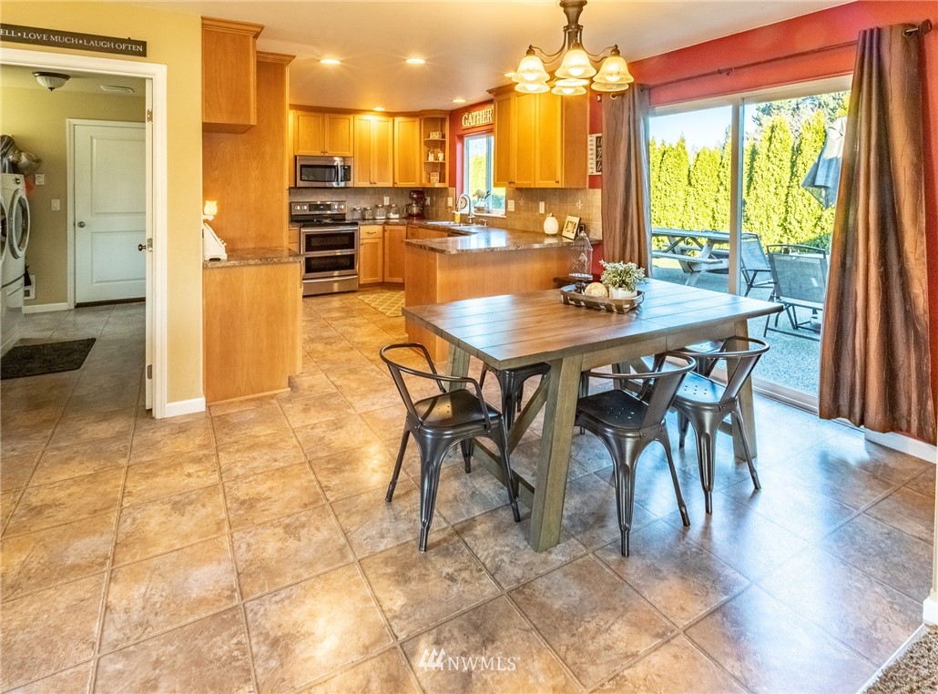 404 Cascade Way Lynden, WA 98264 - Photo 6 of 25 Gallery Image 6