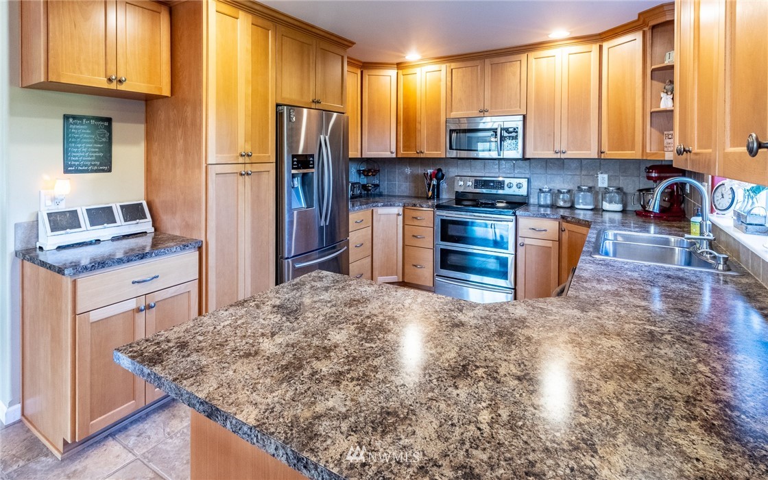 404 Cascade Way Lynden, WA 98264 - Photo 9 of 25 Gallery Image 9