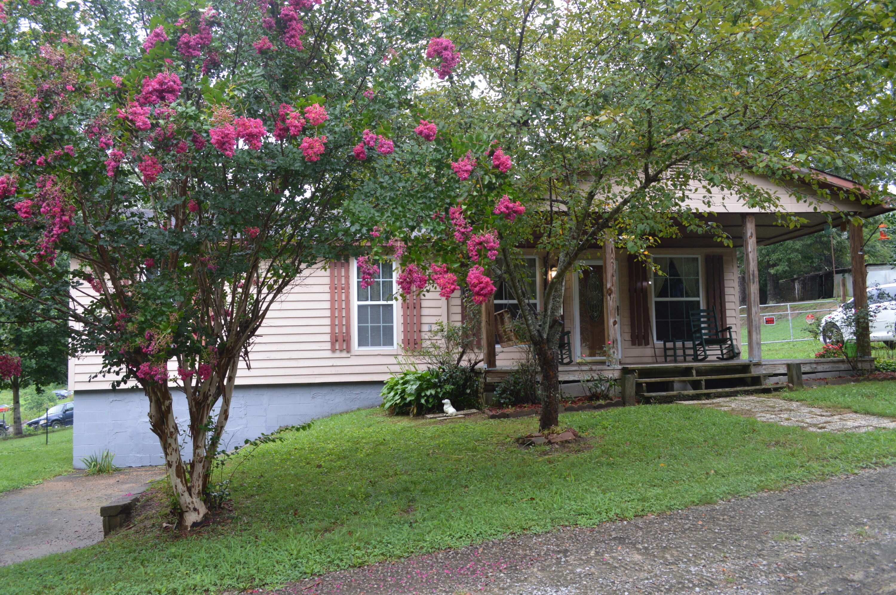 240 Ridge Road Whitwell, TN 37397 - Photo 4 of 18 DSC_0078