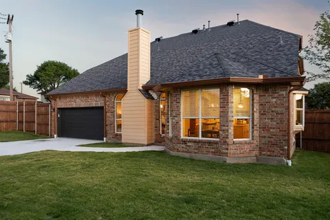 $629,900 | 1300 Edgewood Court, Carrollton, TX 75007