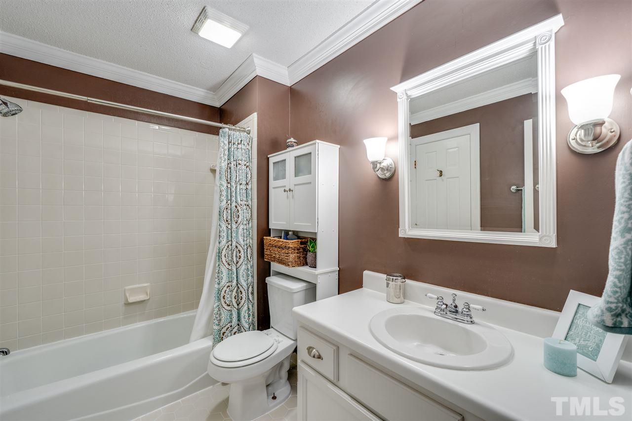 2716 Halfhitch Trail Raleigh, NC 27615 - Photo 14 of 30 Gallery Image 14