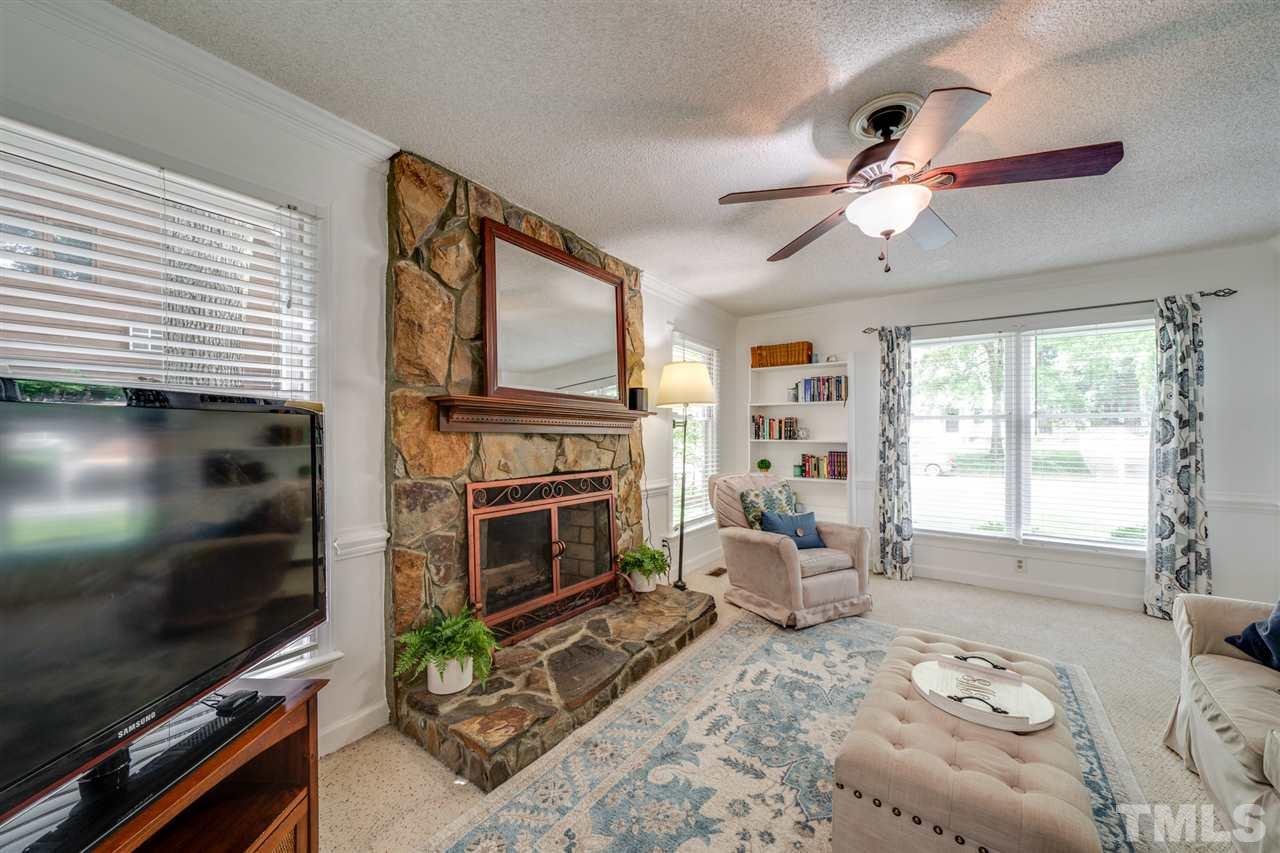 2716 Halfhitch Trail Raleigh, NC 27615 - Photo 4 of 30 Gallery Image 4