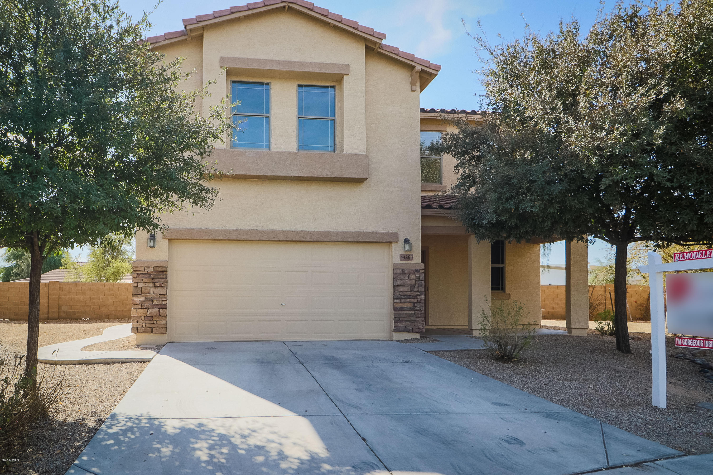 44265 Roth Road Maricopa, AZ 85138 - Photo 1 of 43 A (1)