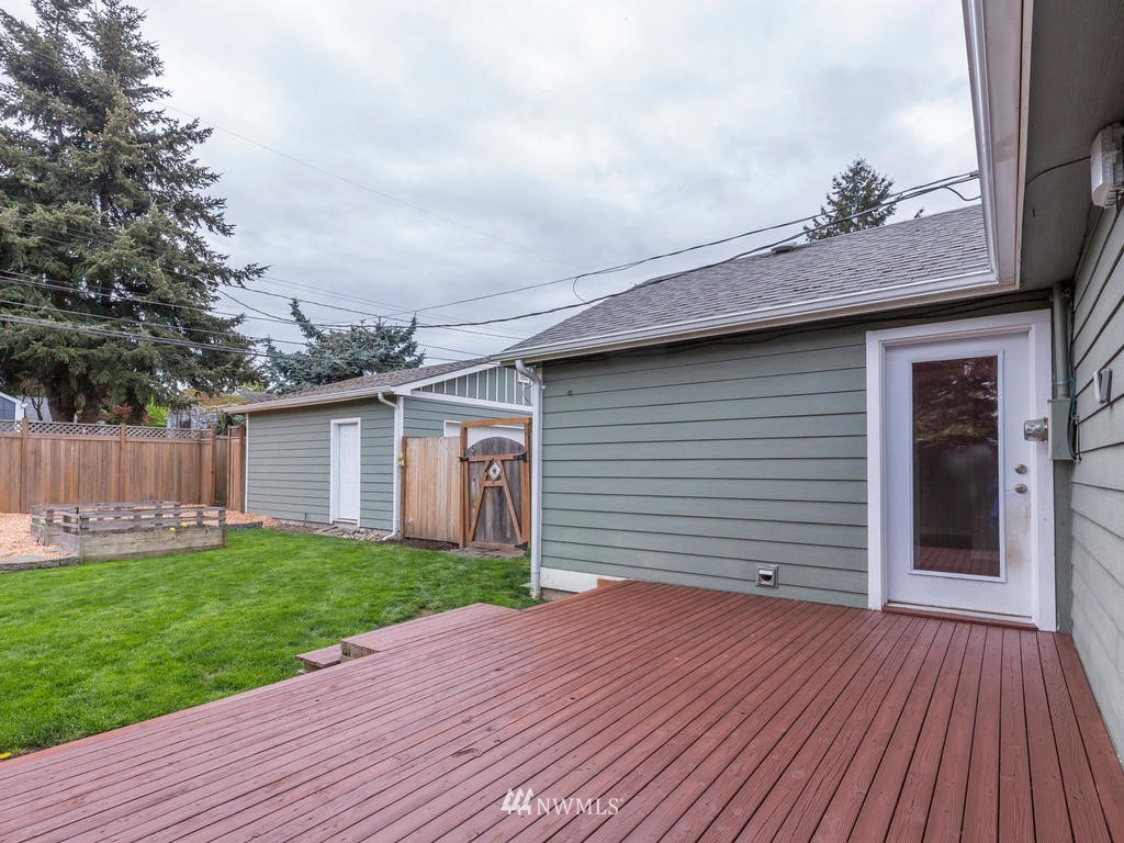 3201 Southwest Roxbury Street Seattle, WA 98126 - Photo 20 of 25 Gallery Image 20