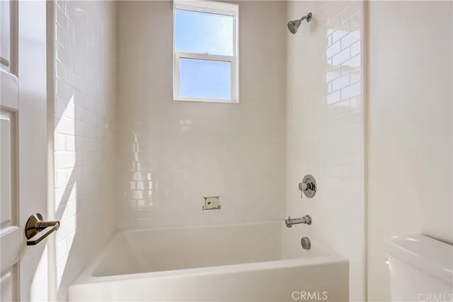 $1,575,000 | 111 Newall, Irvine, CA 92618