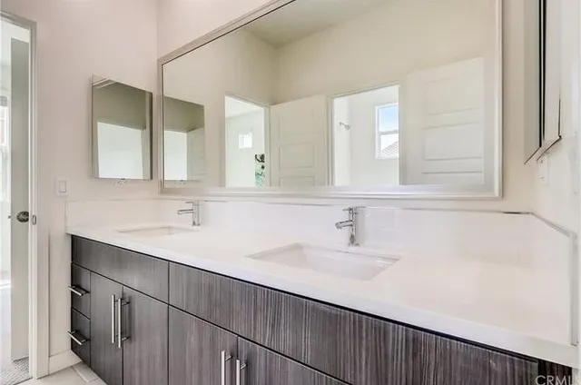 $1,575,000 | 111 Newall, Irvine, CA 92618