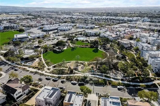 $1,575,000 | 111 Newall, Irvine, CA 92618