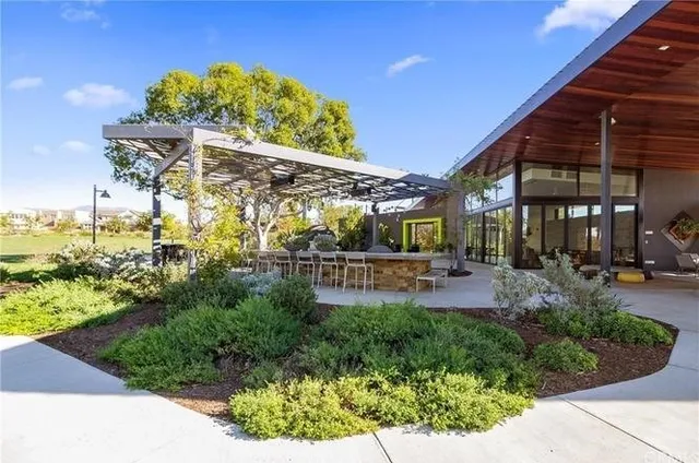 $1,575,000 | 111 Newall, Irvine, CA 92618