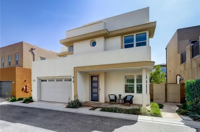 $1,575,000 | 111 Newall, Irvine, CA 92618