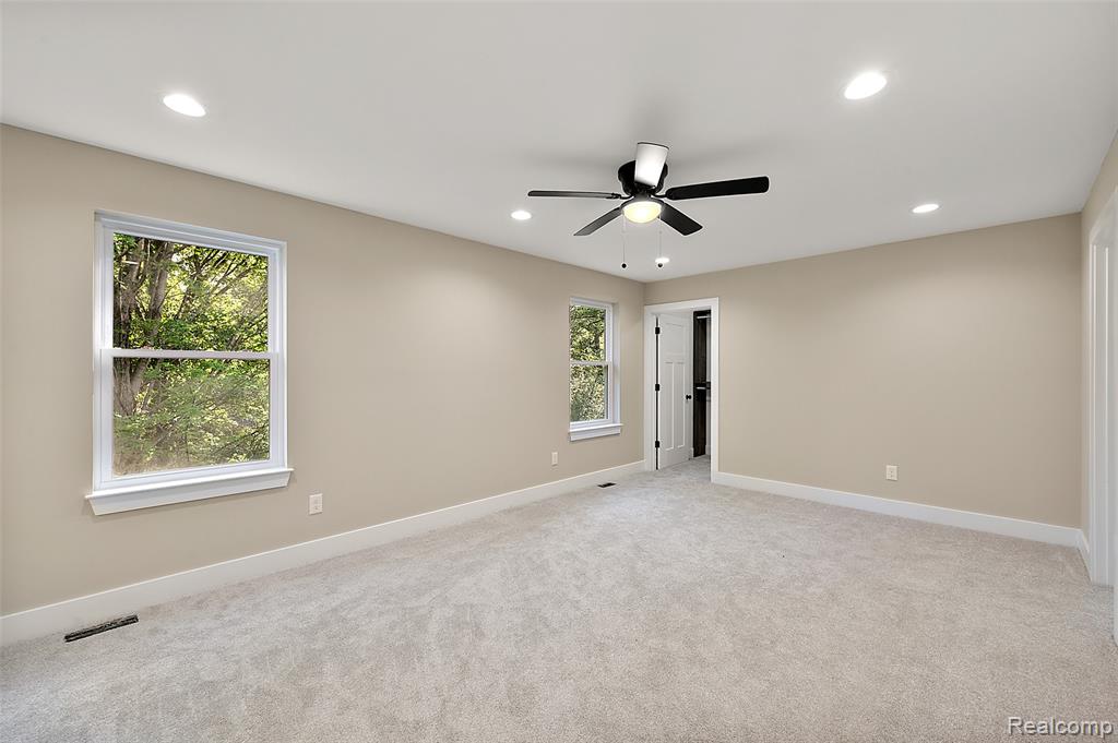 9355 Andersonville Road Clarkston, MI 48346 - Photo 38 of 57