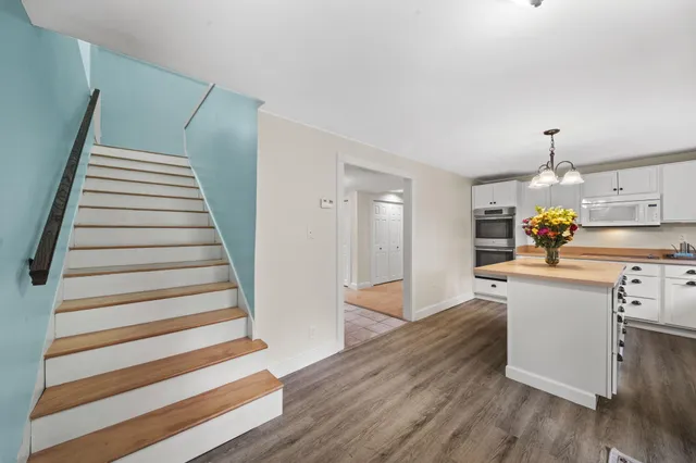 $475,000 | 390 North Searsport Road, Prospect, ME 04981