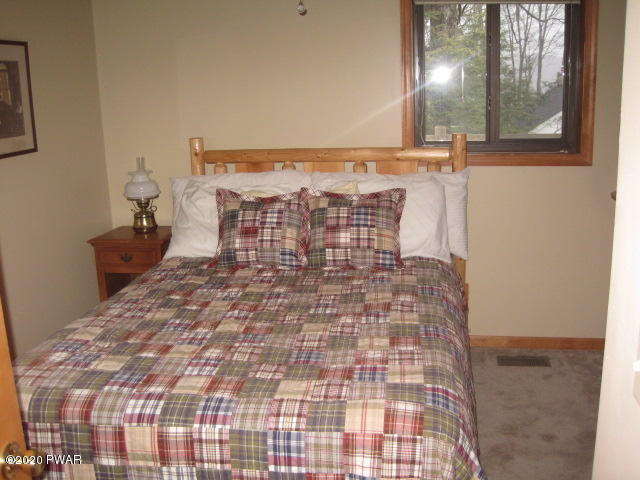 157 Lakeview Road Greentown, PA 18426 - Photo 30 of 34 23b BEDROOM 2 IMG_4453