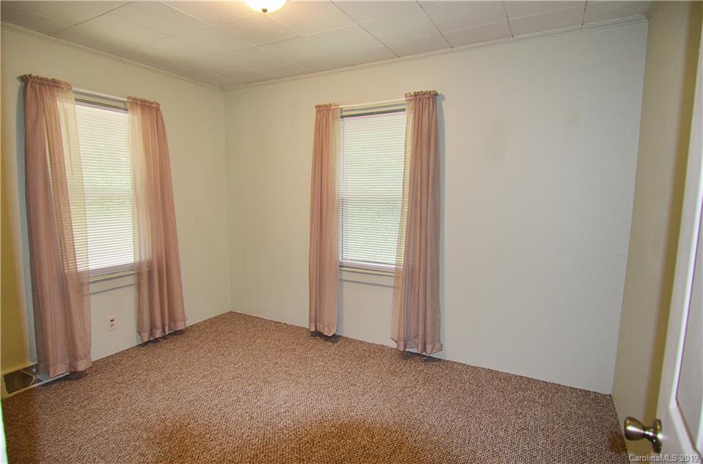 190 Shell Road Marion, NC 28752 - Photo 17 of 28 Gallery Image 17