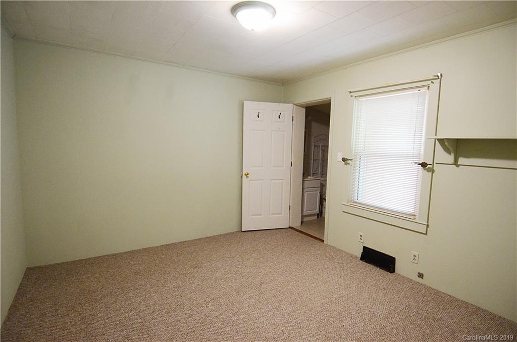 190 Shell Road Marion, NC 28752 - Photo 18 of 28 Gallery Image 18
