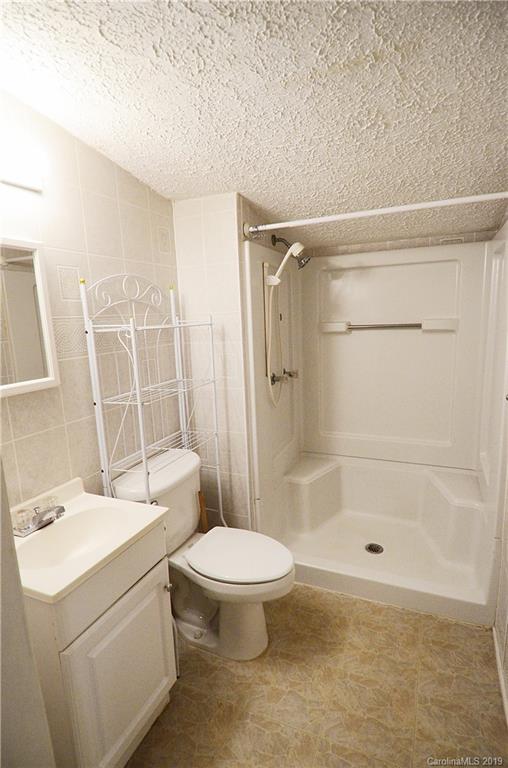 190 Shell Road Marion, NC 28752 - Photo 19 of 28 Gallery Image 19