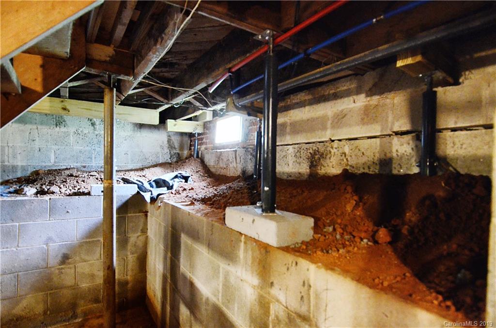 190 Shell Road Marion, NC 28752 - Photo 28 of 28 Gallery Image 28