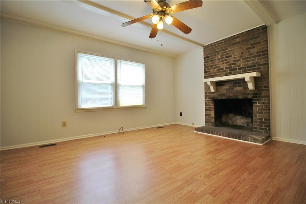 3318 Dillon Road Jamestown, NC 27282 - Photo 3 of 12 Gallery Image 3