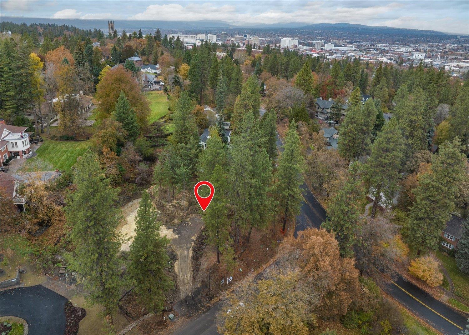 1510 South Upper Terrace Road Spokane, WA 99203 - Photo 2 of 5