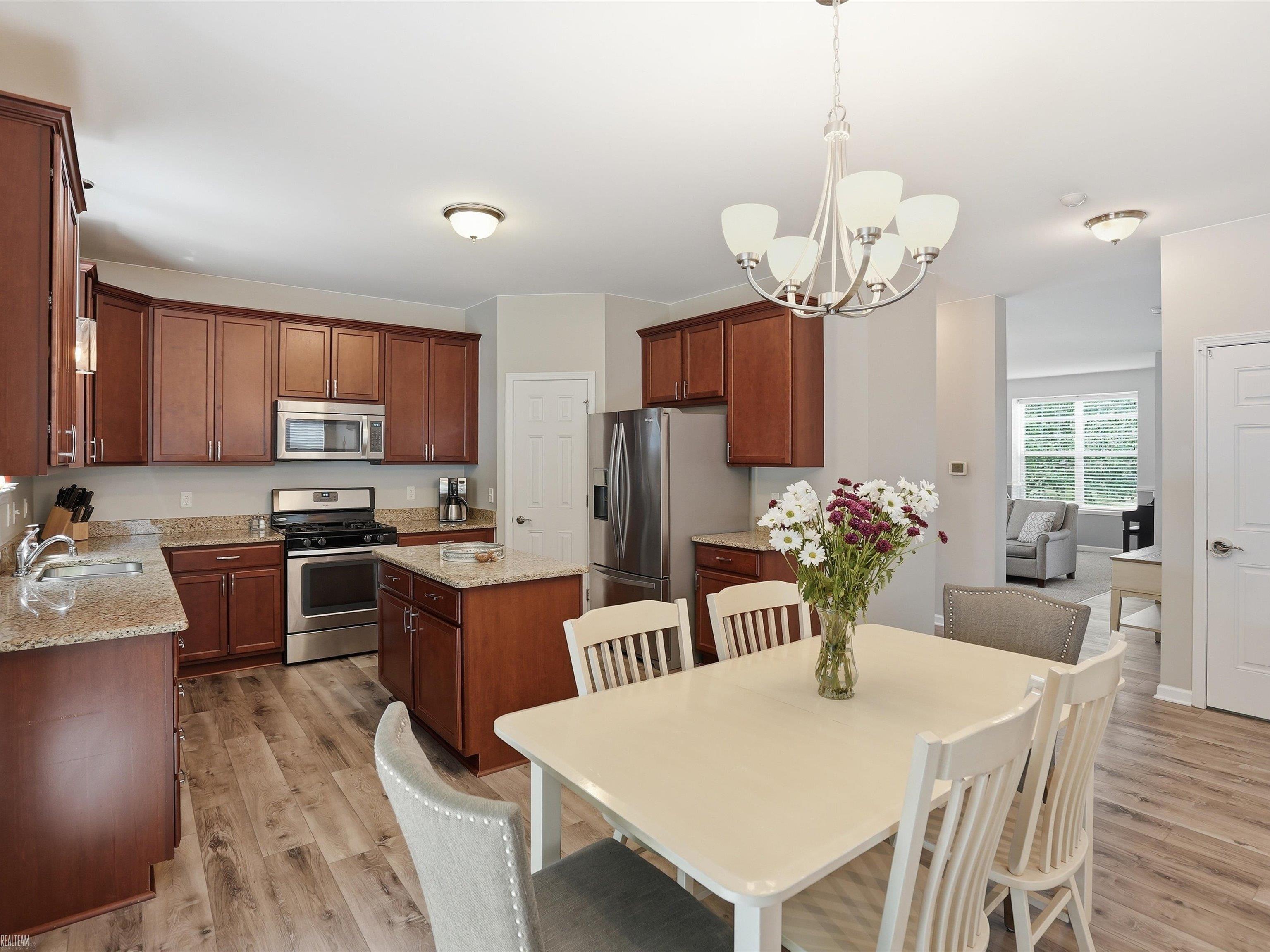 22326 Homestead Drive Macomb, MI 48044 - Photo 12 of 75