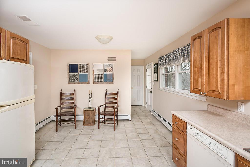 2406 Romney Road Joppa, MD 21085 - Photo 13 of 30 Kitchen