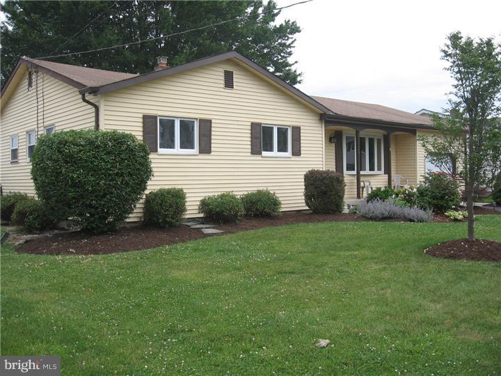 15 Edgemont Road Hamilton, NJ 08620 - Photo 1 of 15