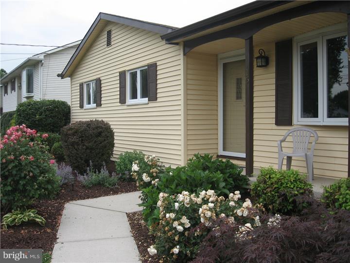 15 Edgemont Road Hamilton, NJ 08620 - Photo 2 of 15