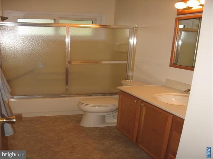 15 Edgemont Road Hamilton, NJ 08620 - Photo 12 of 15