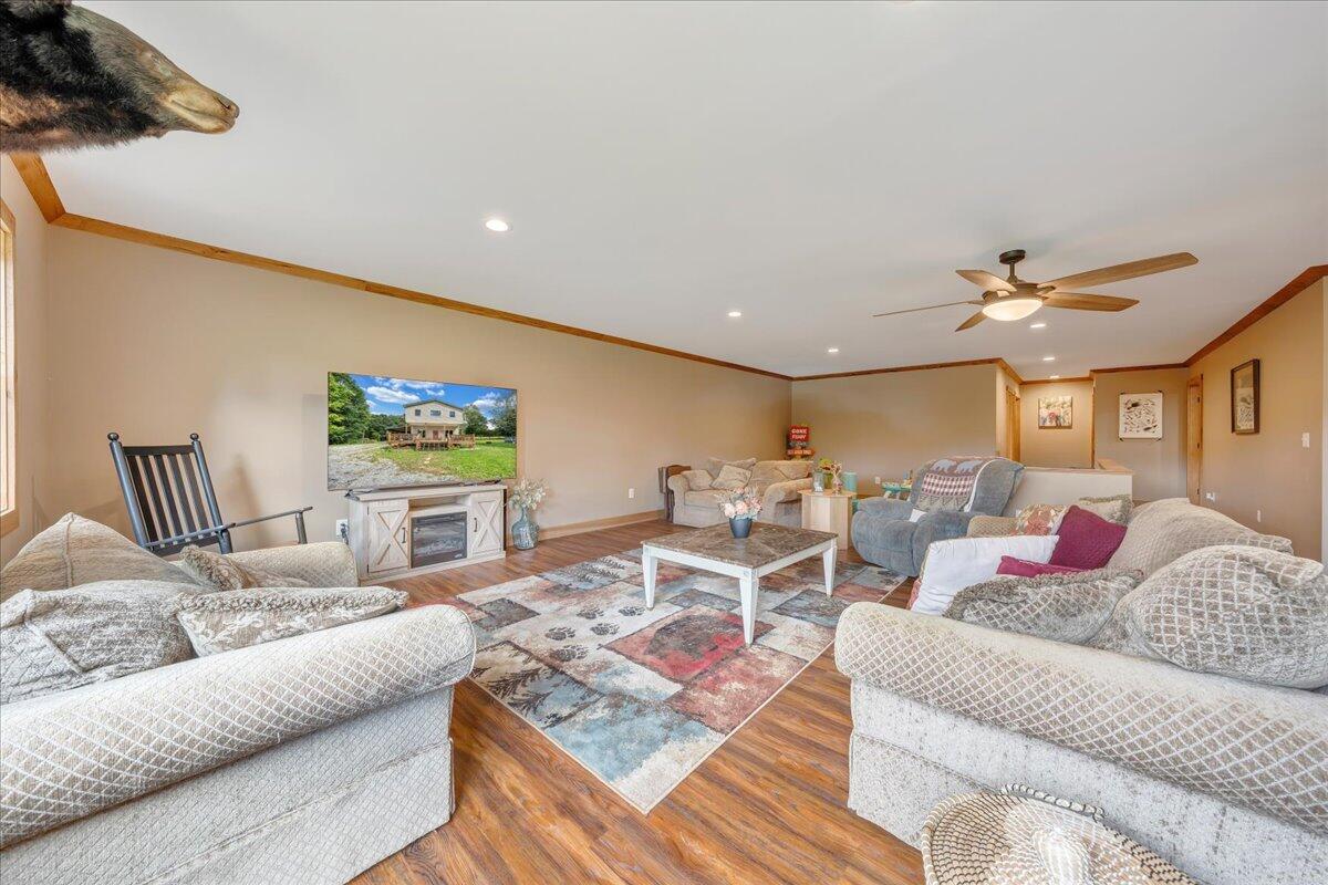 6966 Lobelia Road Hillsboro, WV 24946 - Photo 31 of 61 Gallery Image 31
