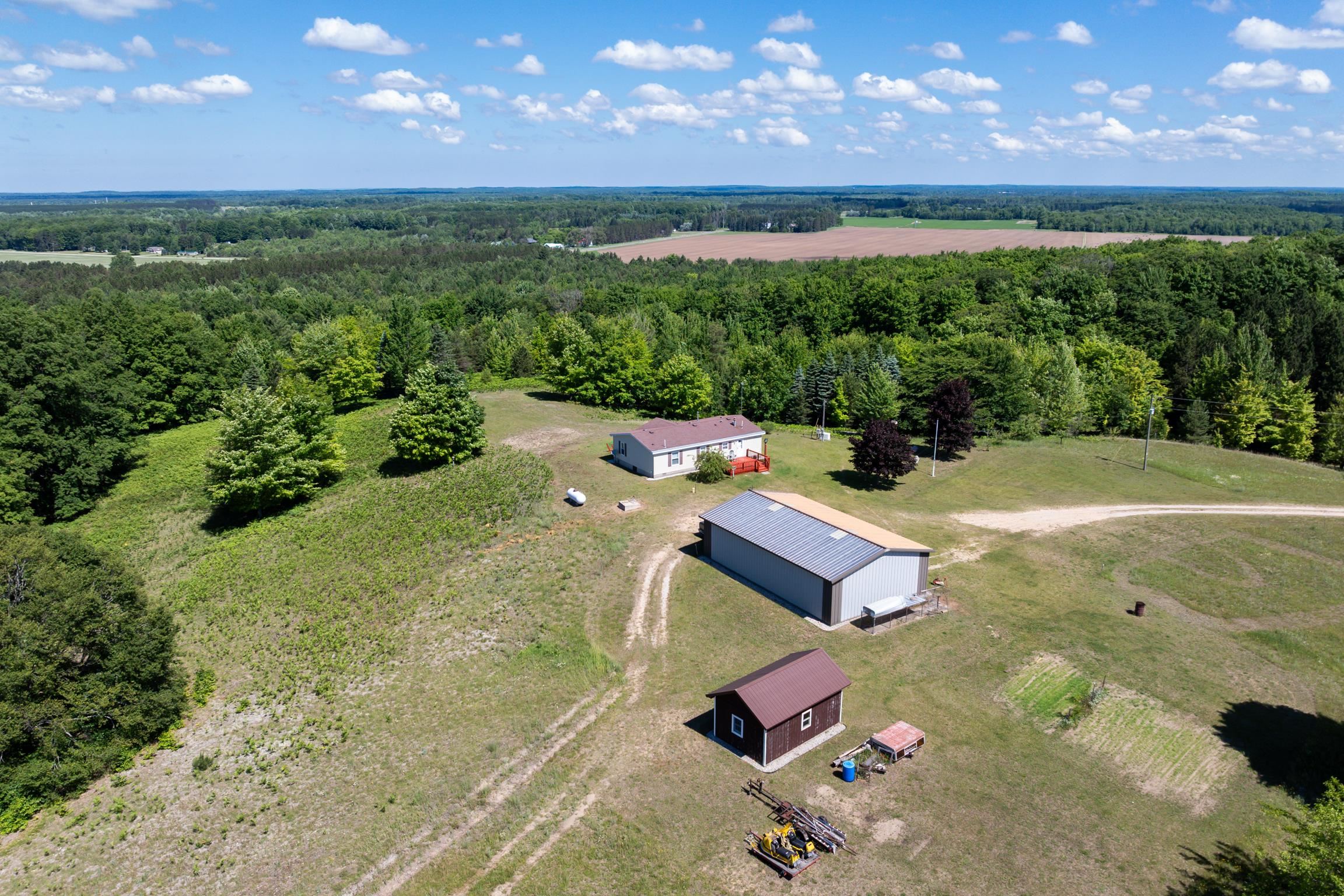 2324 Krumlauf Road Southeast Kalkaska, MI 49646 - Photo 19 of 53