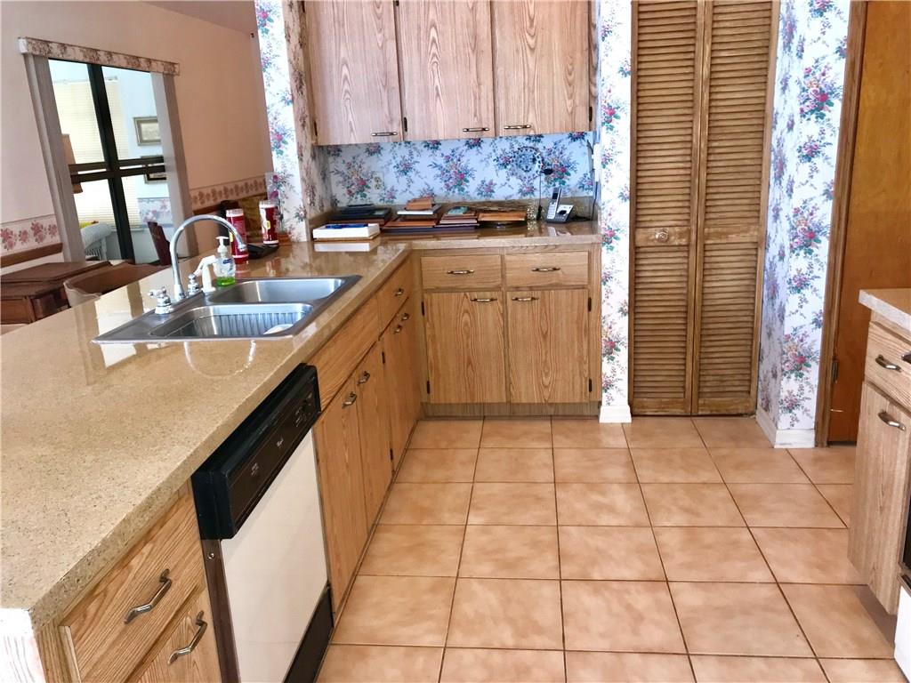 850 Roseland Road Sebastian, FL 32958 - Photo 11 of 33 Gallery Image 11