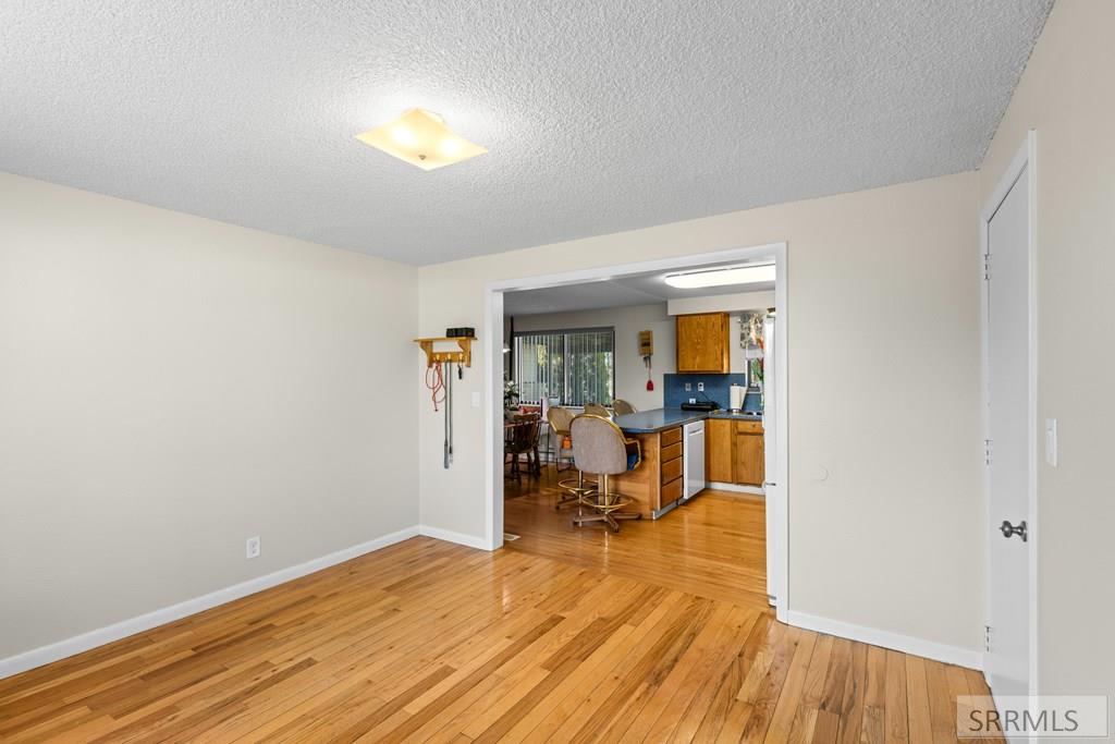 624 West Tyhee Road Pocatello, ID 83202 - Photo 8 of 29