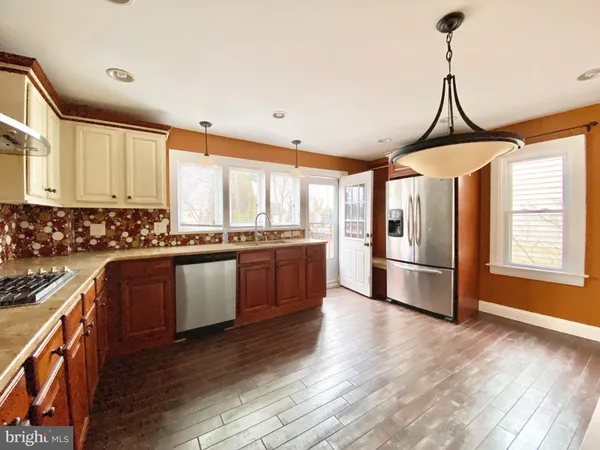 $3,800 | 617 Manchester Avenue, Media, PA 19063