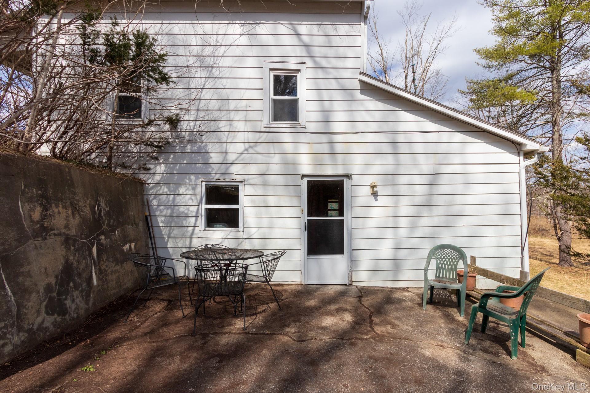 1504 Red Mill Road Greenville, NY 12083 - Photo 2 of 39