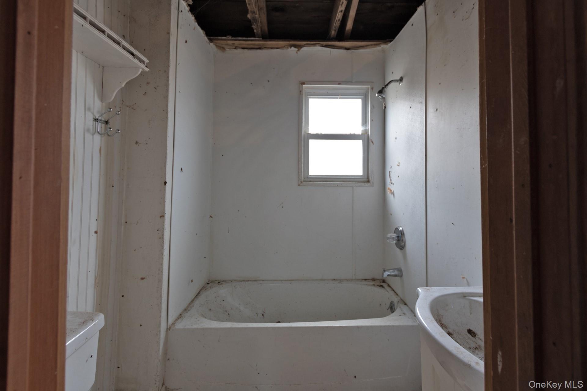 1504 Red Mill Road Greenville, NY 12083 - Photo 9 of 39