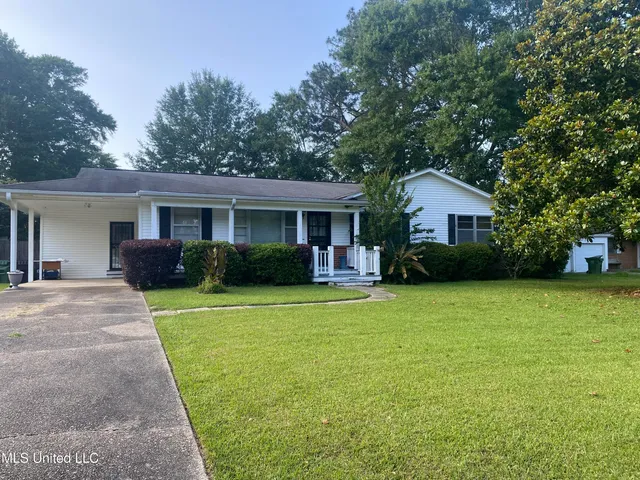 $169,900 | 2905 Prince George Road, Hattiesburg, MS 39402