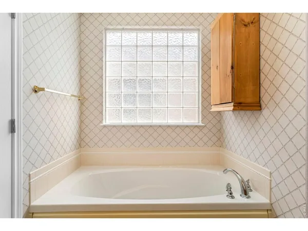 $620,000 | 3740 Doral Drive, Longmont, CO 80503