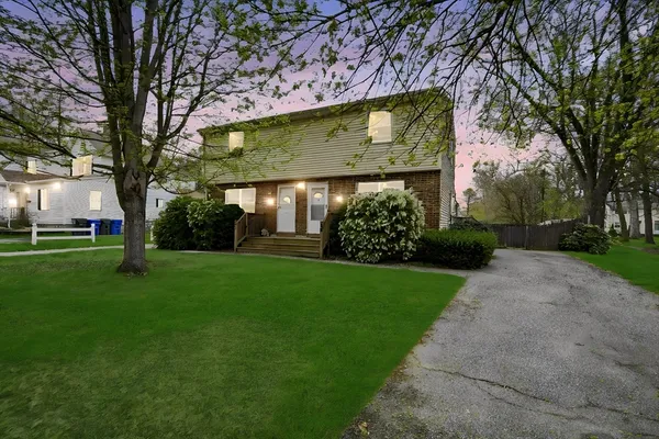 $425,000 | 49-51 Tulsa Street, Springfield, MA 01118