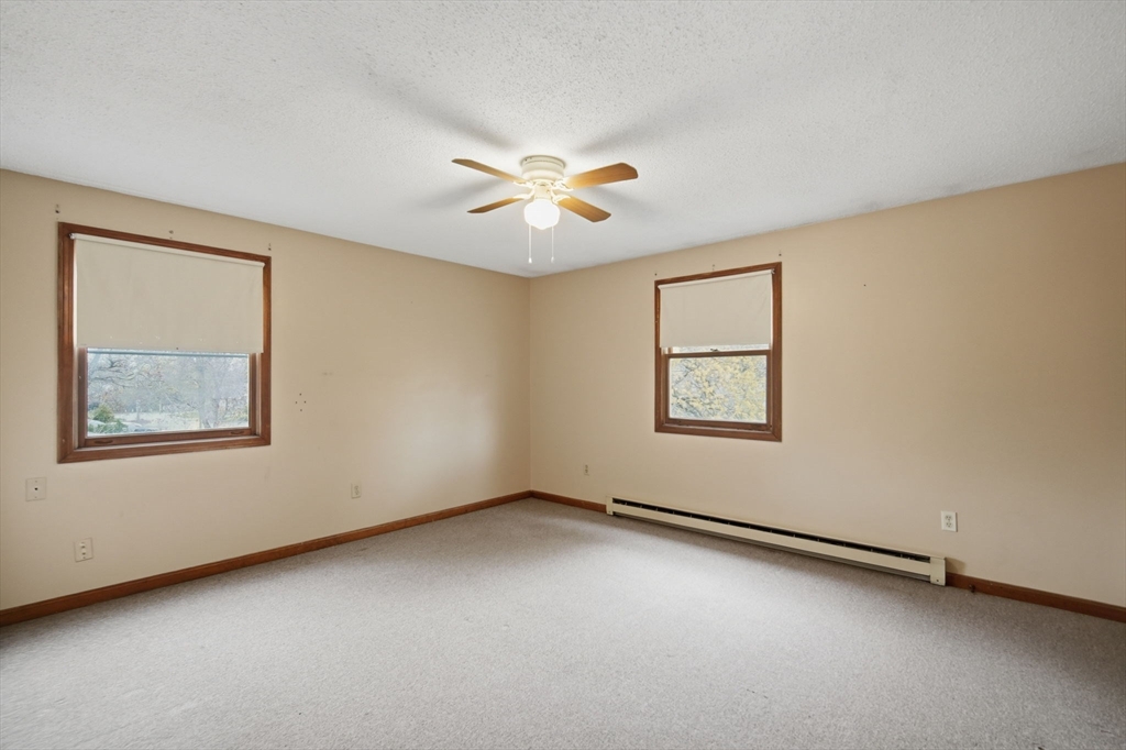 49-51 Tulsa Street Springfield, MA 01118 - Photo 7 of 22