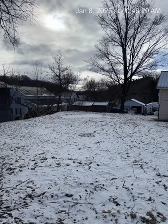 $69,900 | 2984 Highway 153, Pawlet, VT 05775