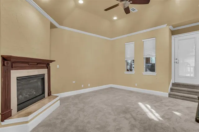 $3,900 | 506 Durango Circle South, Irving, TX 75062