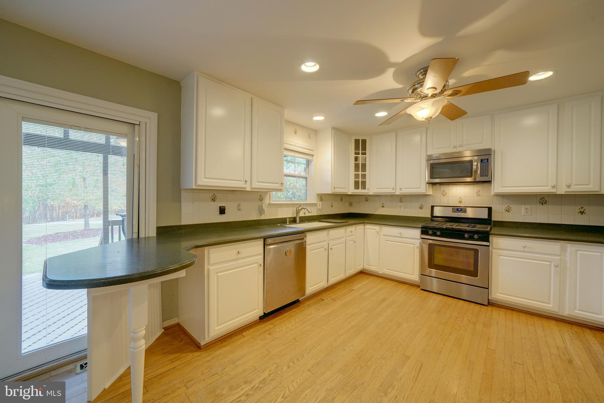 18560 Windsor Forest Road Mount Airy, MD 21771 - Photo 35 of 63 Kitchedn