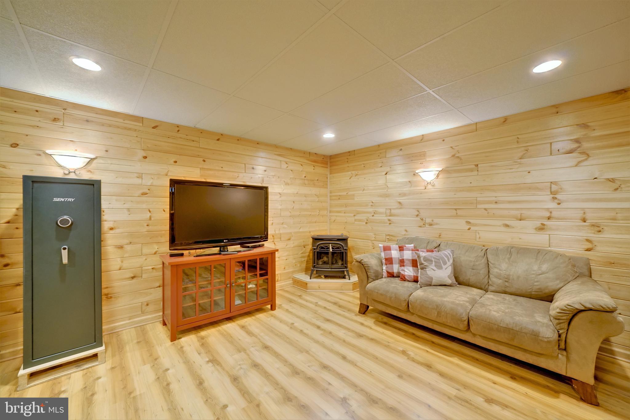 18560 Windsor Forest Road Mount Airy, MD 21771 - Photo 53 of 63