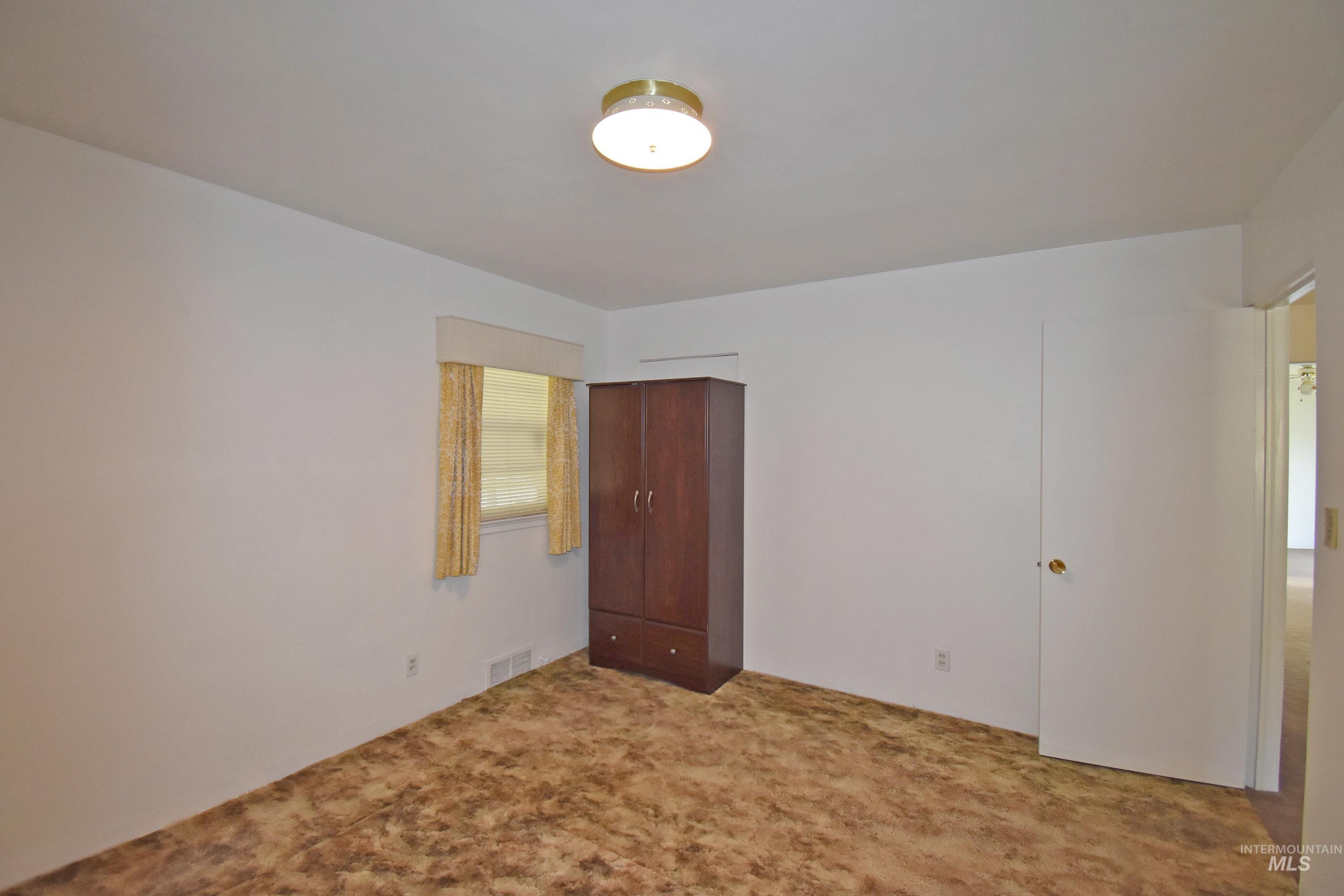 1147 5th Street Clarkston, WA 99403 - Photo 11 of 42