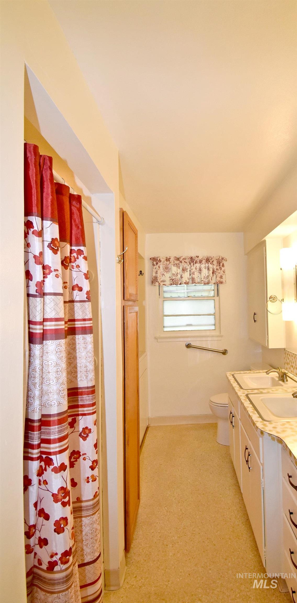 1147 5th Street Clarkston, WA 99403 - Photo 13 of 42