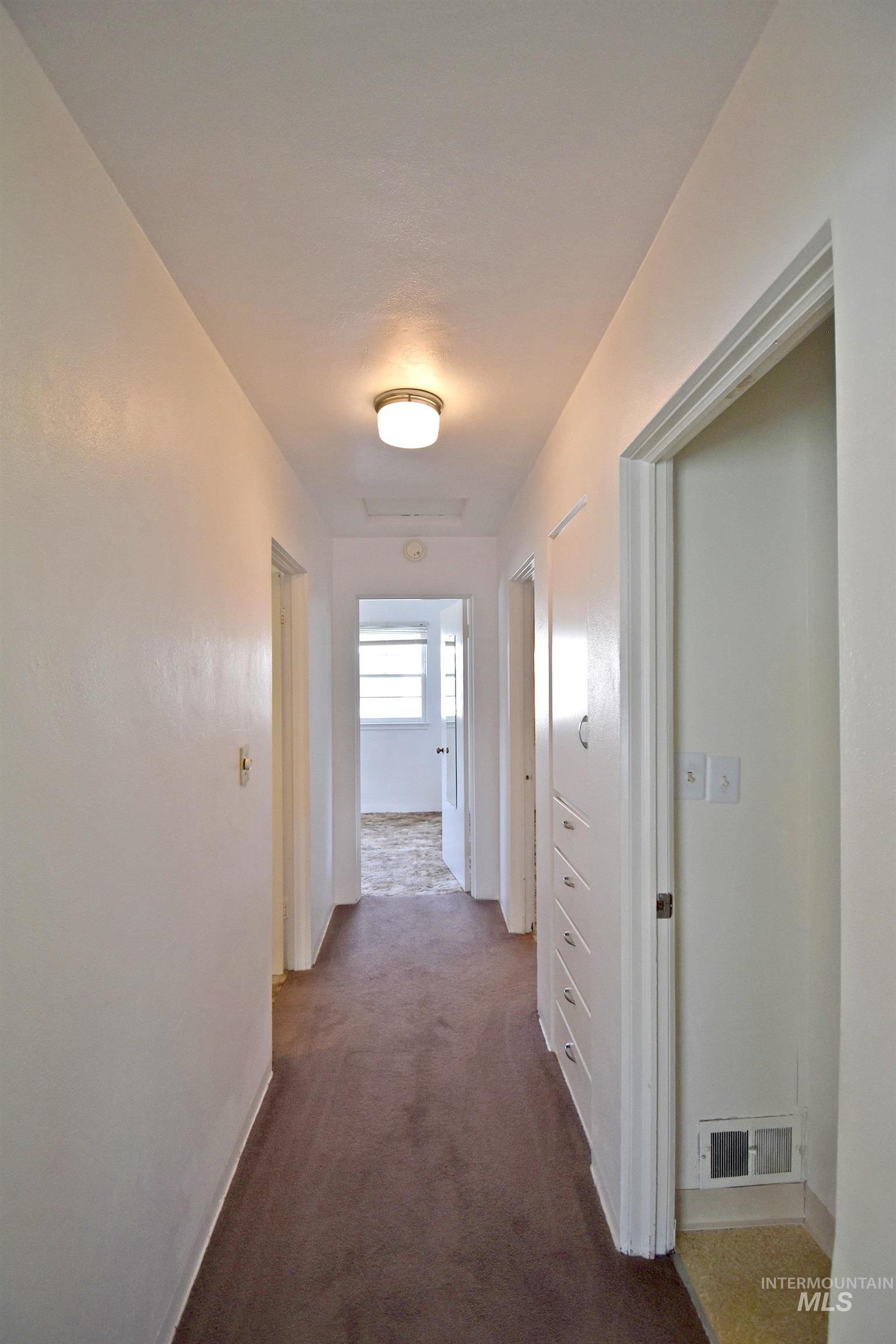 1147 5th Street Clarkston, WA 99403 - Photo 7 of 42