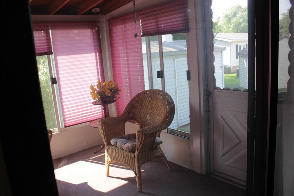 28 Castle Road Attleboro, MA 02703 - Photo 12 of 14 Gallery Image 12