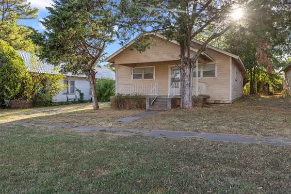 $87,500 | 205 North Broadway Street, Konawa, OK 74849