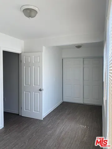 $1,695 | 2029 East 10th Street, Long Beach, CA 90804